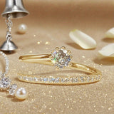 Glow - Anel com Zircónia em Tom de Ouro Branco