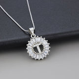 Colar com Inicial Z e Zircónia em Tom de Ouro Branco