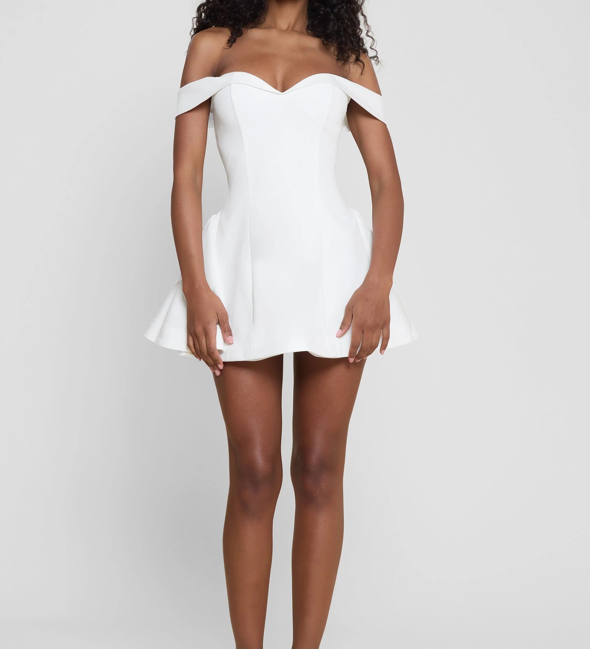 Violetta – Vestido mini babydoll com corpete